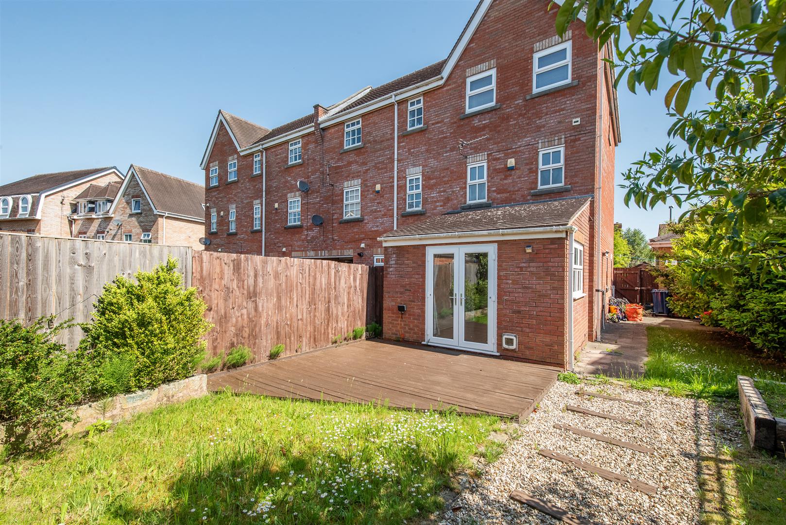 4 bed property in Holland House Road, Preston